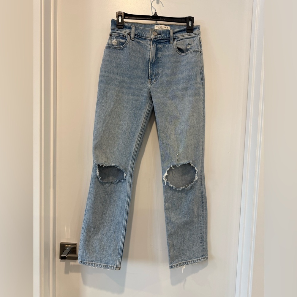 Abercrombie 90’s Straight Jean